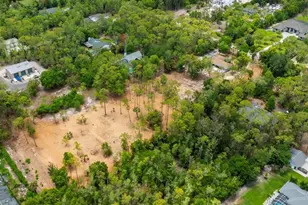 6940 Bottlebrush Ln, Naples, FL 34109 - Photo 4