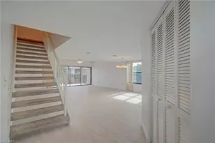 1165 Clam Ct, Naples, FL 34102 - Photo 10