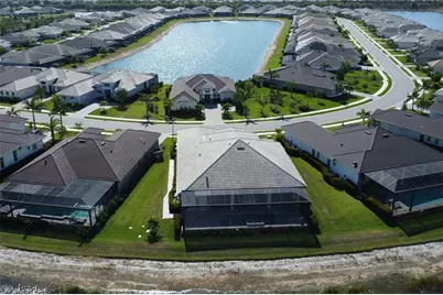 14370 Laguna Springs Ln, Naples, FL 34114 - Photo 38