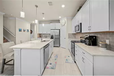 19511 Deming Ln, Estero, FL 33928 - Photo 10