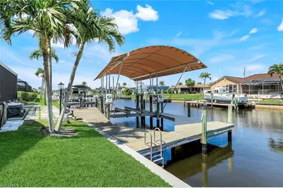 3347 SE 19th Ave, Cape Coral, FL 33904 - Photo 4