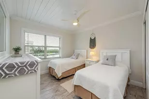 1 Bluebill Ave, Naples, FL 34108 - Photo 10