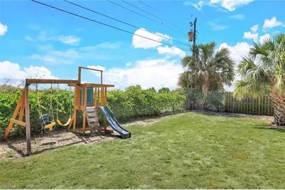 79 Constitution Dr, Naples, FL 34112 - Photo 30