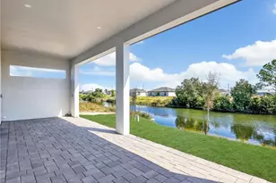 1828 NW 21st St, Cape Coral, FL 33993 - Photo 22