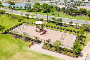 14586 Kelson Cir, Naples, FL 34114 - Photo 32