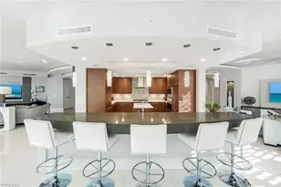 13665 Vanderbilt Dr, Naples, FL 34110 - Photo 12