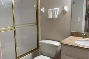 9640 Victoria Ln, Naples, FL 34109 - Photo 16