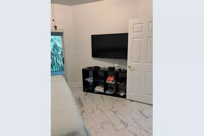 1270 Shady Rest Ln #403, Naples, FL 34103 - Photo 14