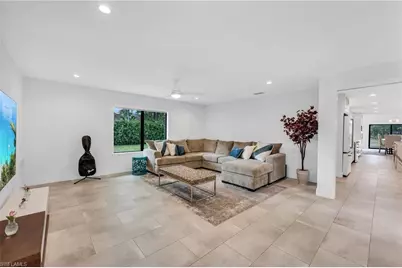 6659 Livingston Woods Ln, Naples, FL 34109 - Photo 10