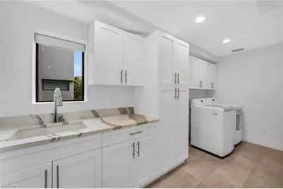 6659 Livingston Woods Ln, Naples, FL 34109 - Photo 20