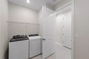 7132 Chapel Crk Ln, North Fort Myers, FL 33917 - Photo 12