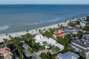 617 Gulf Shore Blvd N, Naples, FL 34102 - Photo 14