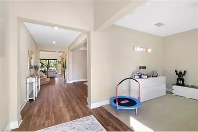 17725 Kinzie Ln, Estero, FL 33928 - Photo 4