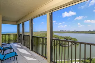 15 Bluebill Ave, Naples, FL 34108 - Photo 10