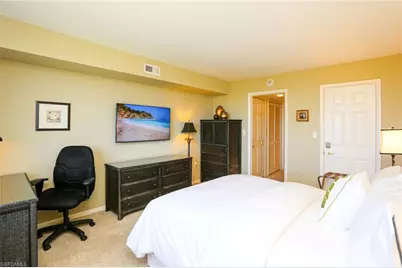 15 Bluebill Ave #805, Naples, FL 34108 - Photo 8