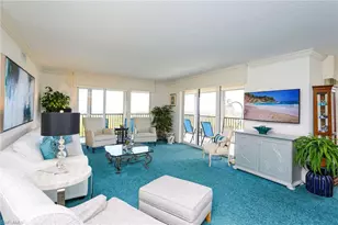 15 Bluebill Ave, Naples, FL 34108 - Photo 2