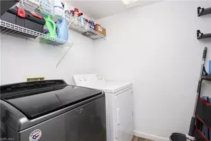 4650 St Croix Ln, Naples, FL 34109 - Photo 10