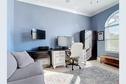 4411 Pine Ridge Rd, Naples, FL 34119 - Photo 10