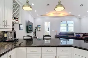 4411 Pine Ridge Rd, Naples, FL 34119 - Photo 16