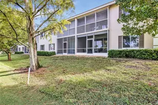 725 Saratoga Cir, Naples, FL 34104 - Photo 32