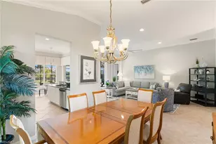 11828 Bramble Ct, Naples, FL 34120 - Photo 14