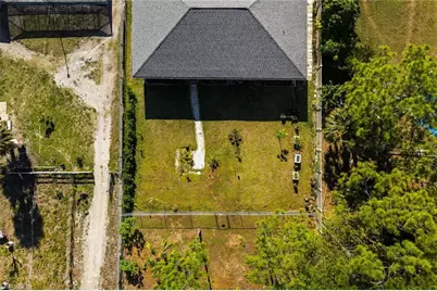 3261 8th Ave SE, Naples, FL 34117 - Photo 34