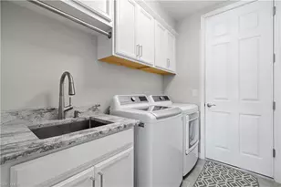 14558 Edgewater Cir, Naples, FL 34114 - Photo 16