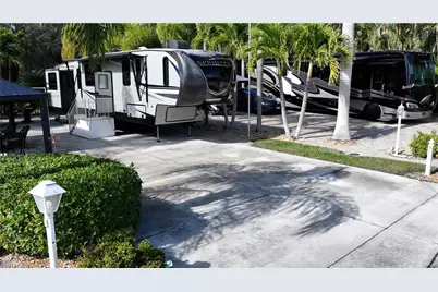 5700 Cypresswoods Resort Dr, Fort Myers, FL 33905 - Photo 6