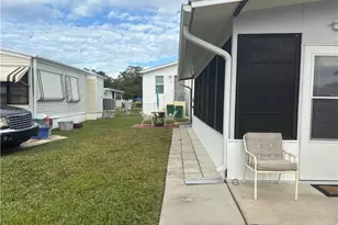 10 Jade Dr, Naples, FL 34114 - Photo 4