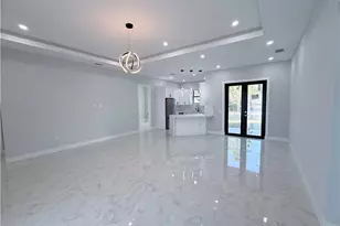 2761 54th Ave NE, Naples, FL 34120 - Photo 4