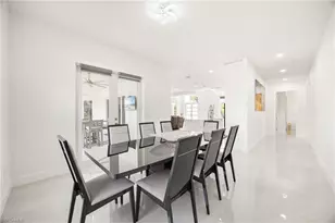 909 8th St SE, Naples, FL 34117 - Photo 16