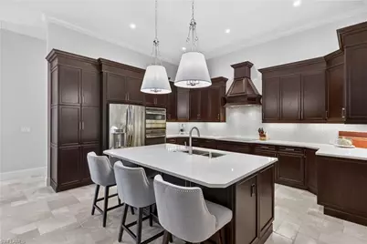 7405 Acorn Way, Naples, FL 34119 - Photo 10