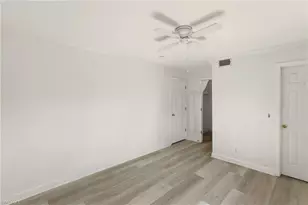 766 Central Ave, Naples, FL 34102 - Photo 14