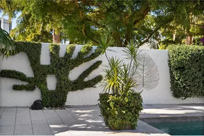 500 Tierra Mar Ln E, Naples, FL 34108 - Photo 8