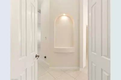 366 Burnt Pine Dr, Naples, FL 34119 - Photo 18