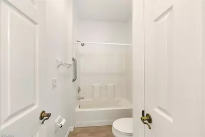 366 Burnt Pine Dr, Naples, FL 34119 - Photo 28