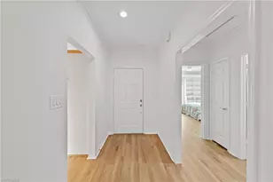 405 Arbor Lake Dr, Naples, FL 34110 - Photo 4