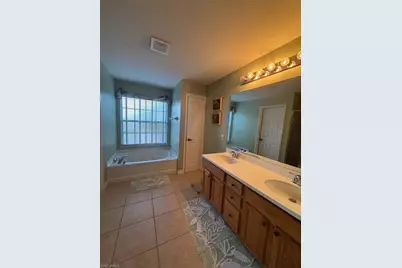 2787 Orange Grove Trl E, Naples, FL 34120 - Photo 14