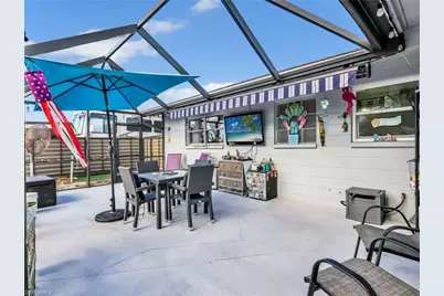 2142 Crystal Dr, Fort Myers, FL 33907 - Photo 28