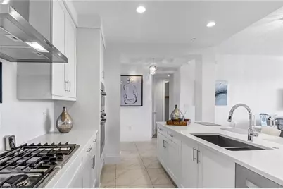 1135 3rd Ave S #415, Naples, FL 34102 - Photo 4