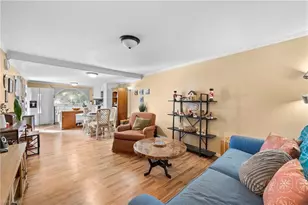 5 Henderson Dr, Naples, FL 34114 - Photo 2