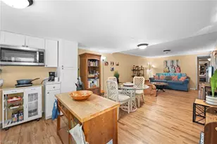 5 Henderson Dr, Naples, FL 34114 - Photo 4