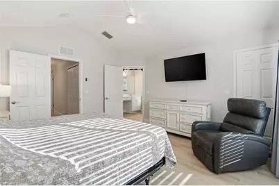 15671 Marcello Cir #124, Naples, FL 34110 - Photo 18