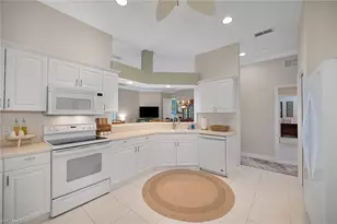 12607 Fox Ridge Dr, Bonita Springs, FL 34135 - Photo 8