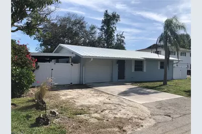 27111 Sun Aqua Ln, Bonita Springs, FL 34135 - Photo 2