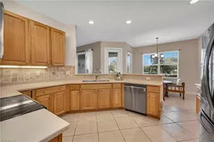 3685 Yosemite Ct, Naples, FL 34116 - Photo 6