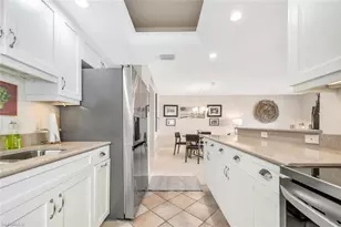 2800 Gulf Shore Blvd N, Naples, FL 34103 - Photo 14