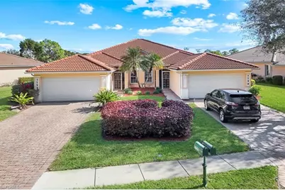 7755 Berkshire Pines Dr, Naples, FL 34104 - Photo 2
