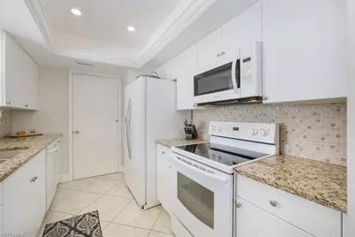 4126 Belair Ln #B6, Naples, FL 34103 - Photo 12