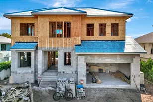 2750 Gulfview Dr, Naples, FL 34112 - Photo 4